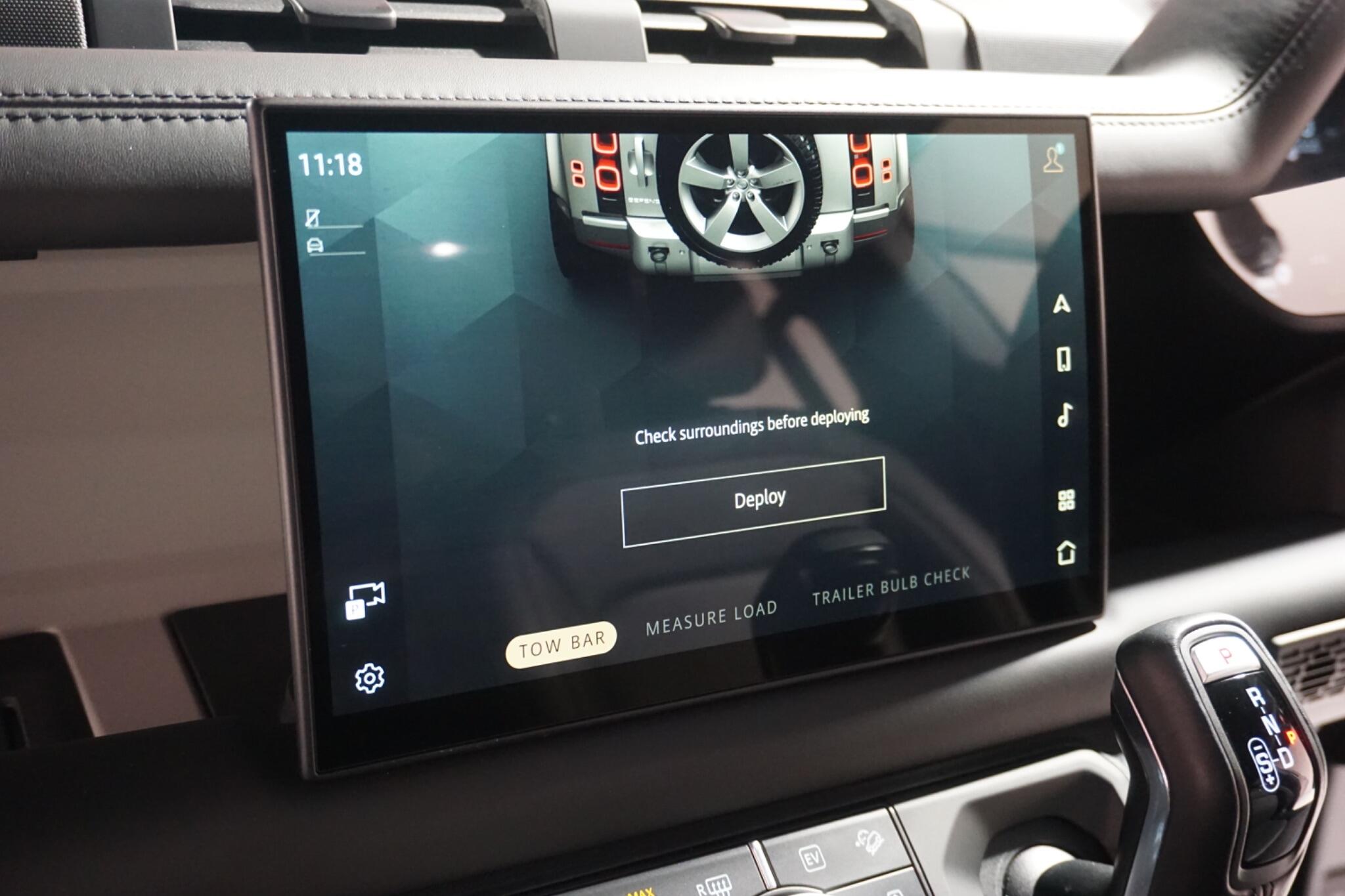 Land Rover Defender 110 2.0 P400e 15.4kWh X-Dynamic HSE SUV 5dr Petrol Plug-in Hybrid Auto 4WD Euro 6 (s/s) (404 ps)